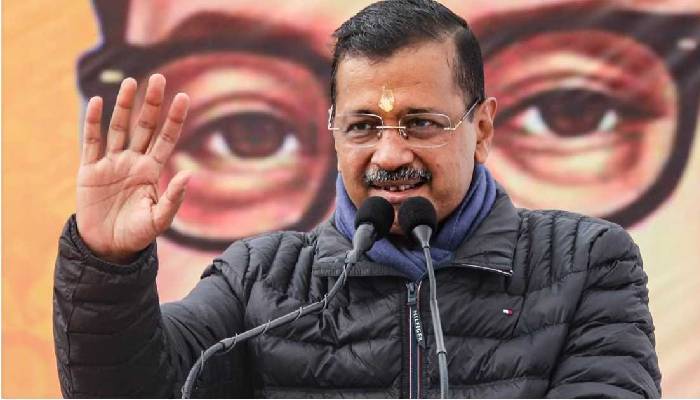 अंबेडकर के नाम पर चुनाव से पहले केजरीवाल का बड़ा दांव, दलित छात्रों के लिए लॉन्च की धमाकेदार स्कीम