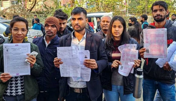 बीपीएससी परीक्षा रद्द कराने की मांग को लेकर अभ्यर्थियों का धरना जारी, छात्र अपनी मांगों को बता रहे 'जायज'