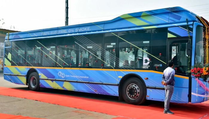 DTC Electric Buses: खुशखबरी, दिल्ली वालों की सुरक्षा के लिए आई ये शानदार बस, 48 रूटों को करेगी कवर