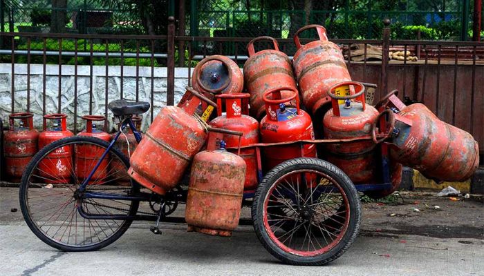 बड़ी राहत ,अब गैस सिलिंडर पर मिलेगी 400 रूपये कि राहत, बेहद ही क़म खर्च में चुने ये विकल्प