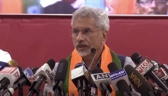 Baba Siddiqui की हत्या के बाद पहली बार Jaishankar ने मुंबई में किया बड़ा ऐलान !