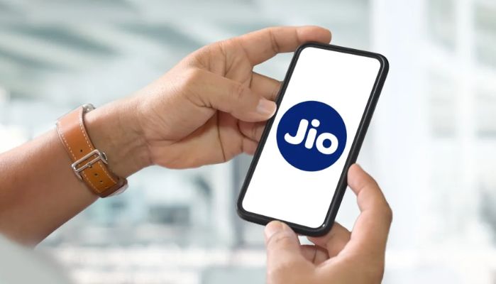 Jio Offers: जियो ने अपने इस Free प्लान से सभी टेलीकॉम कंपनी की कर दी है बोलती बंद ....