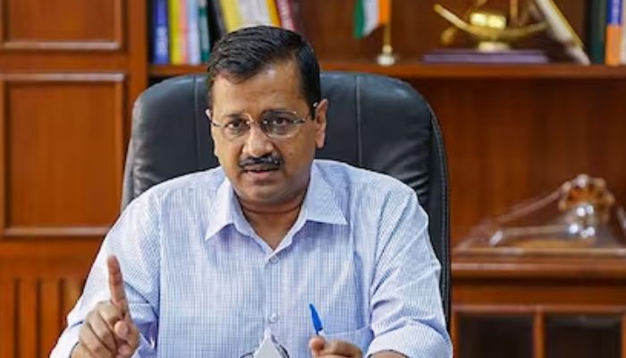 केजरीवाल ने दिया दिल्ली वासियो को सौगात, इतने उम्र वालों को मिलेगा 2,500 रुपये तक की पेंशन