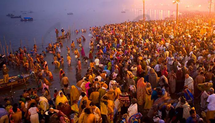 Mahakumbh 2025: अगर जा रहें महाकुंभ तो फ़ोन में जरूर रखें इस एप को, मिलेगी मेले से जुड़ी सारी जानकारी