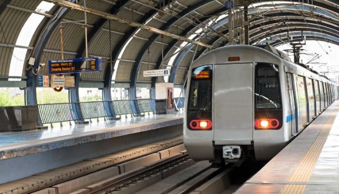 Metro: मेट्रो में हुई नई सुविधाएं लांच, लोगो को मिलेगी काफी सहुलियत