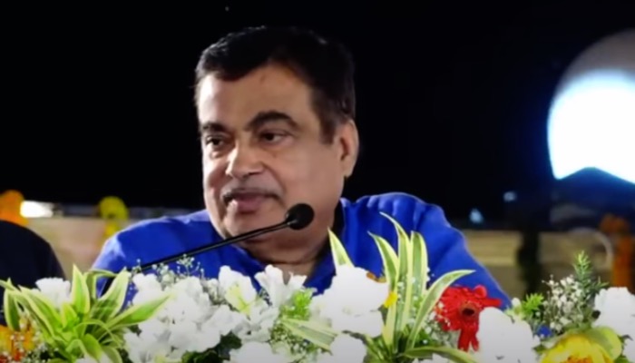 सामने बैठे थे मुसलमान अचानक Nitin Gadkari ने कही ऐसी बात देखते रह गए सब