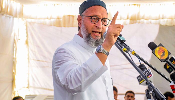 Asaduddin Owaisi: बीजेपी की जीत से तिलमिलाए ओवेसी, अपने भड़काऊ बयान से मोदी के खिलाफ भरा मुसलमानों में जहर