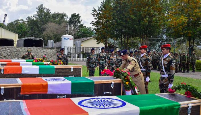 पुंछ हादसे में शहीद हुए जवान का बेलगावी लाया गया पार्थिव शरीर, राजकीय सम्मान के साथ होगा अंतिम संस्कार बेलगावी