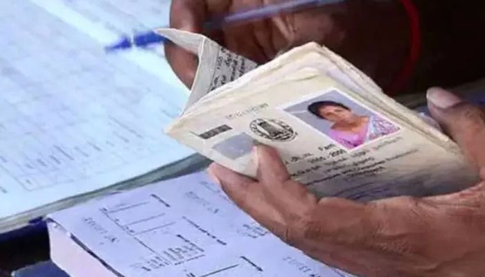 Ration Card: सावधान, आज से बदल रहा है राशन कार्ड का ये नियम, अब सिर्फ इतना मिलेगा गेहू - चावल