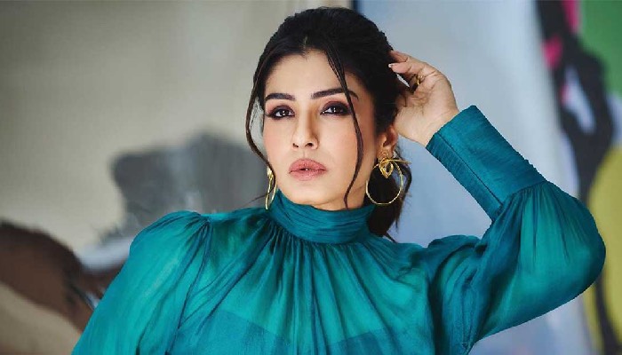 Raveena Tandon ने राजनीति में एंट्री करने पर दिया बड़ा बयान, बोलीं- राजनीति में आऊंगी तो…